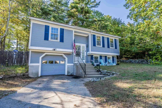$435,000 | 5 Wedgewood Drive, Concord, NH 03301