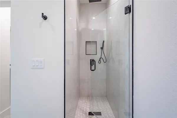 $2,995 | 1614 North Fitzhugh Avenue, Unit 204, Dallas, TX 75206