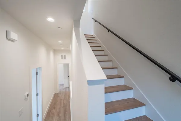 $2,995 | 1614 North Fitzhugh Avenue, Unit 204, Dallas, TX 75206