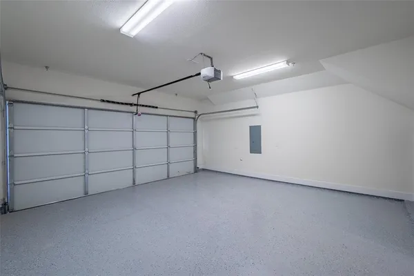 $2,995 | 1614 North Fitzhugh Avenue, Unit 204, Dallas, TX 75206