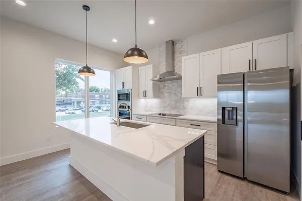 $2,995 | 1614 North Fitzhugh Avenue, Unit 204, Dallas, TX 75206