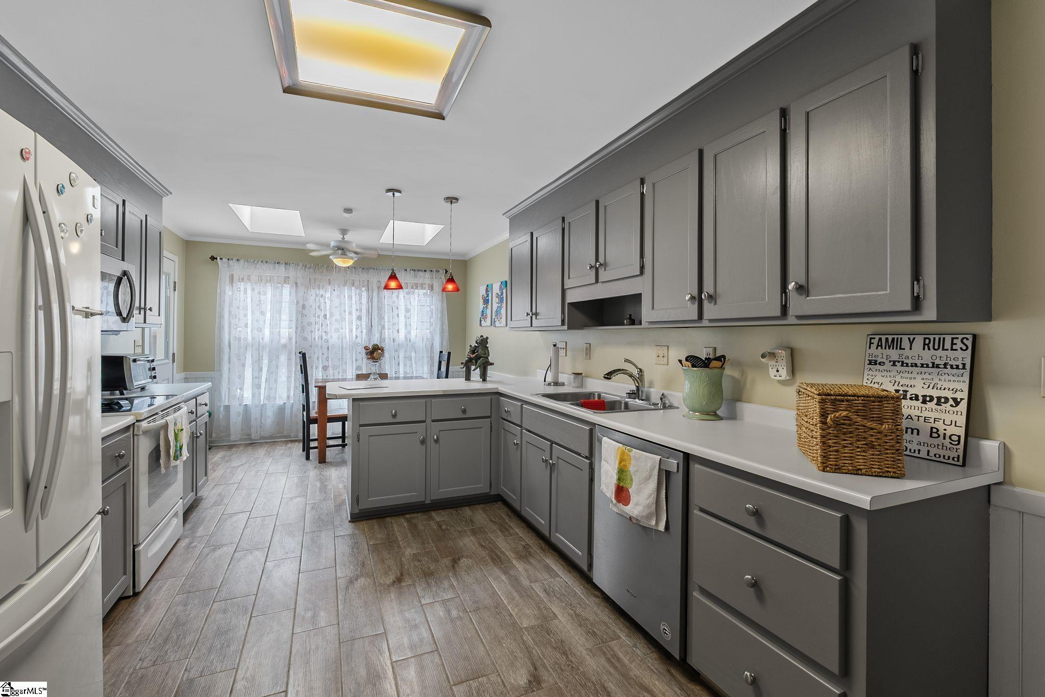 1802 Old Mill Road Easley, SC 29642 - Photo 11 of 44