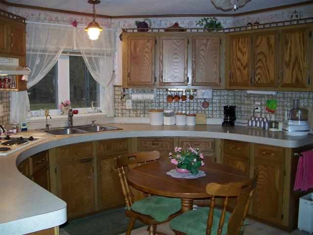 4590 Townsend Road Croswell, MI 48422 - Photo 9 of 21 31034935-8.JPG