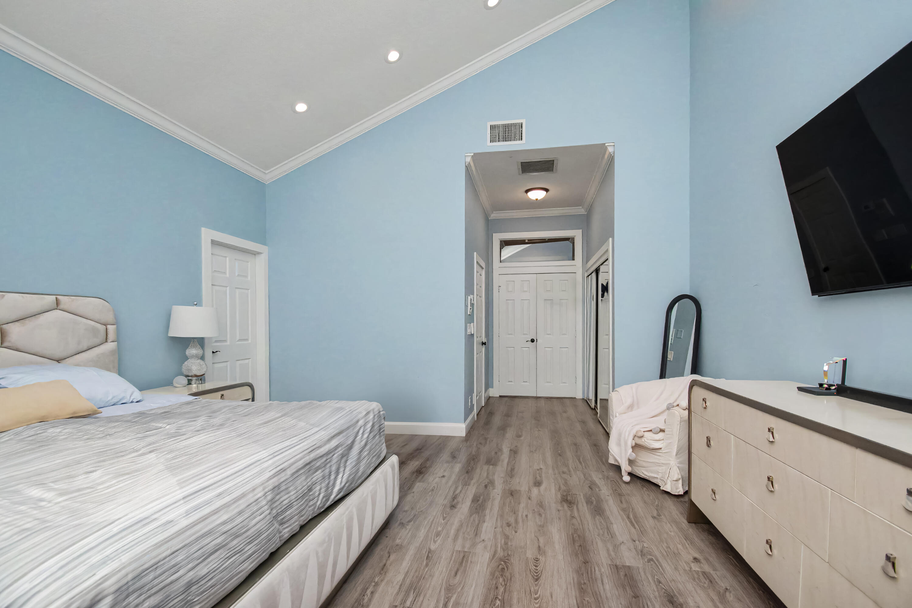 2653 Northwest 46th Street Boca Raton, FL 33434 - Photo 16 of 46 0F331082-B44F-43DC-BAA4-2B0EBE006E3A