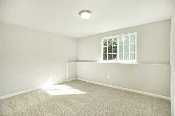 $384,900 | 18222 Loganwood Trail, Battle Creek, MI 49014