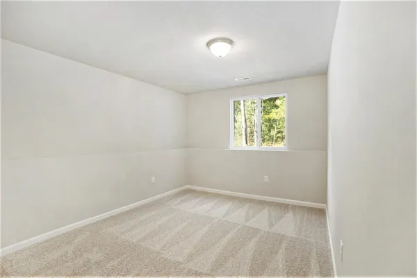 $384,900 | 18222 Loganwood Trail, Battle Creek, MI 49014