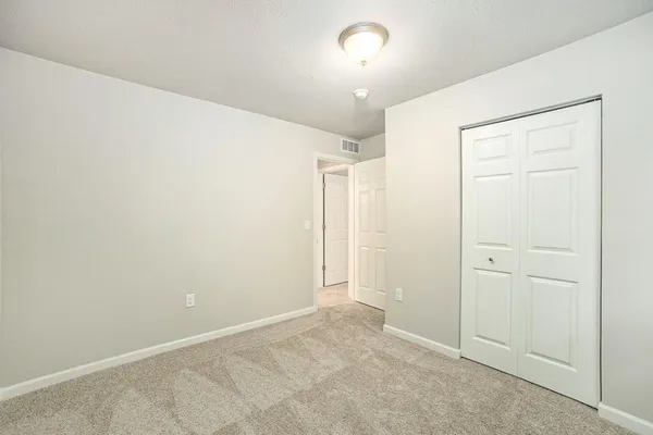 $384,900 | 18222 Loganwood Trail, Battle Creek, MI 49014