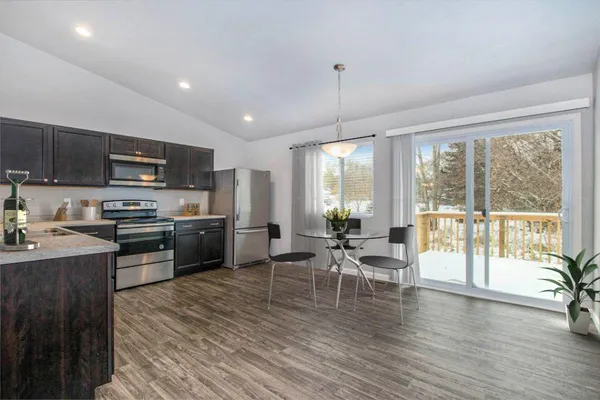 $384,900 | 18222 Loganwood Trail, Battle Creek, MI 49014