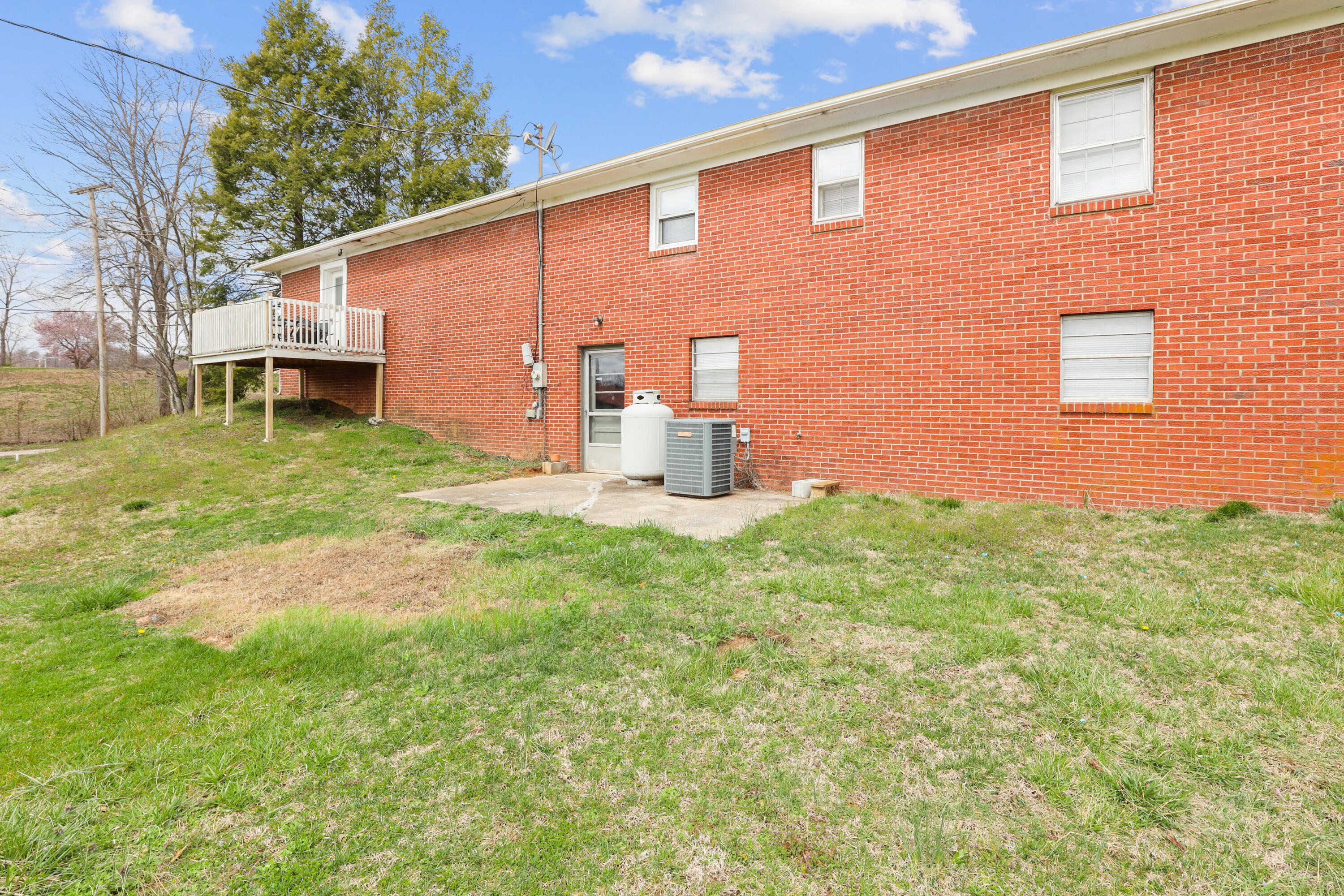 6977 Barbourville Road London, KY 40744 - Photo 24 of 29 24