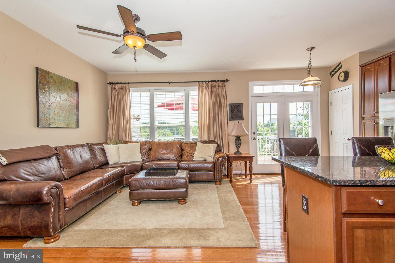 9181 Furey Road Lorton, VA 22079 - Photo 8 of 29 Family Room