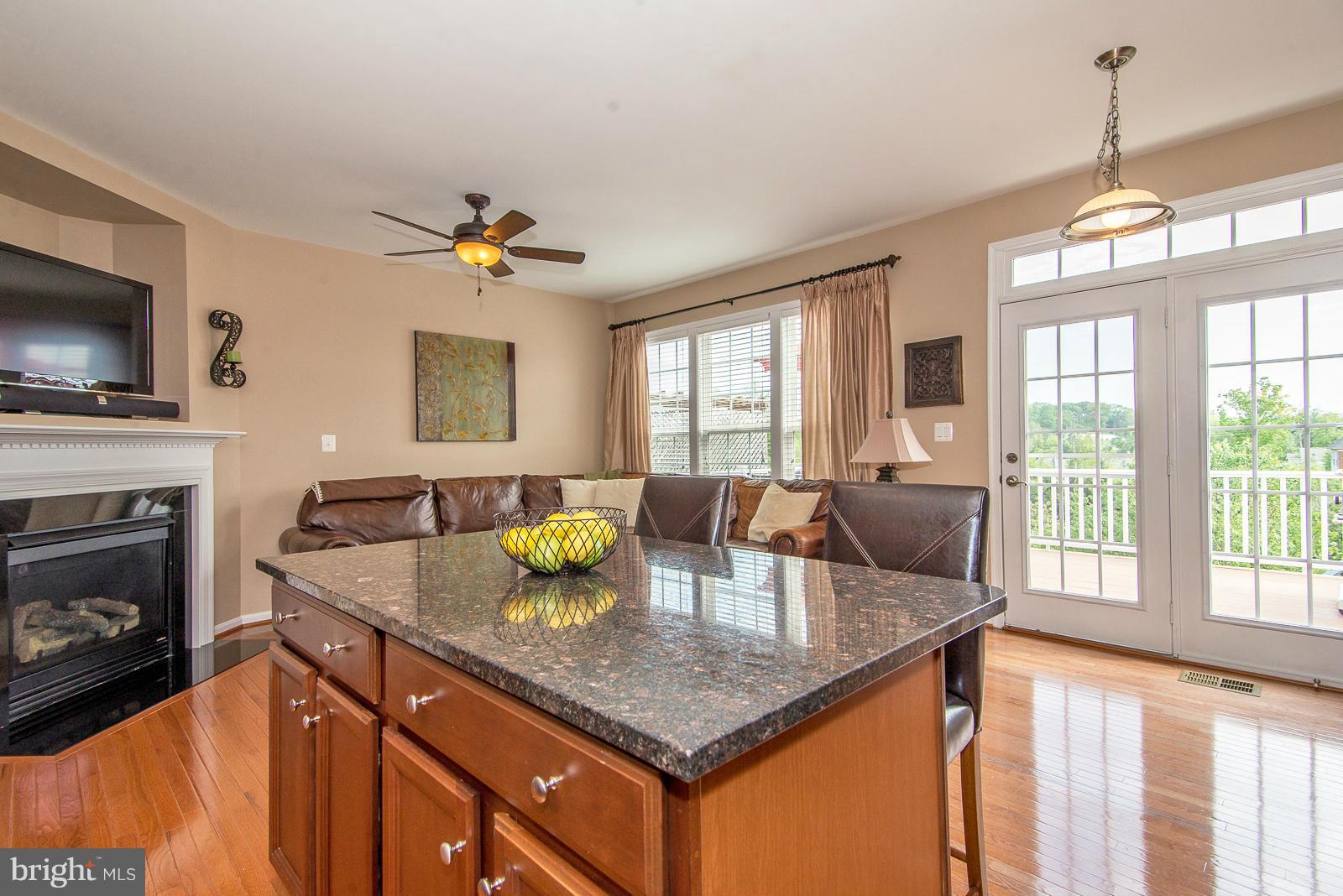 9181 Furey Road Lorton, VA 22079 - Photo 10 of 29 Kitchen