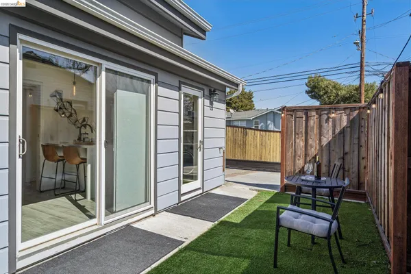$799,000 | 1550 Havenscourt Boulevard, Oakland, CA 94621