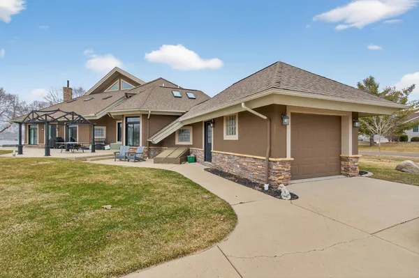 $1,149,000 | 8161 Irish Mist, Onsted, MI 49265