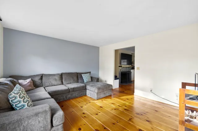 $4,700 | 31 Moulton Avenue, Greenland, NH 03840