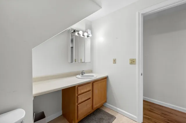 $4,700 | 31 Moulton Avenue, Greenland, NH 03840