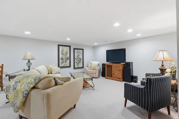 $365,000 | 6709 Quail Ridge Lane, Fort Wayne, IN 46804