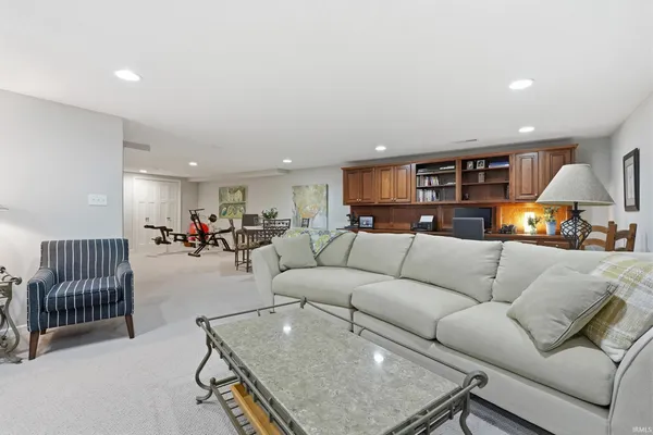 $365,000 | 6709 Quail Ridge Lane, Fort Wayne, IN 46804