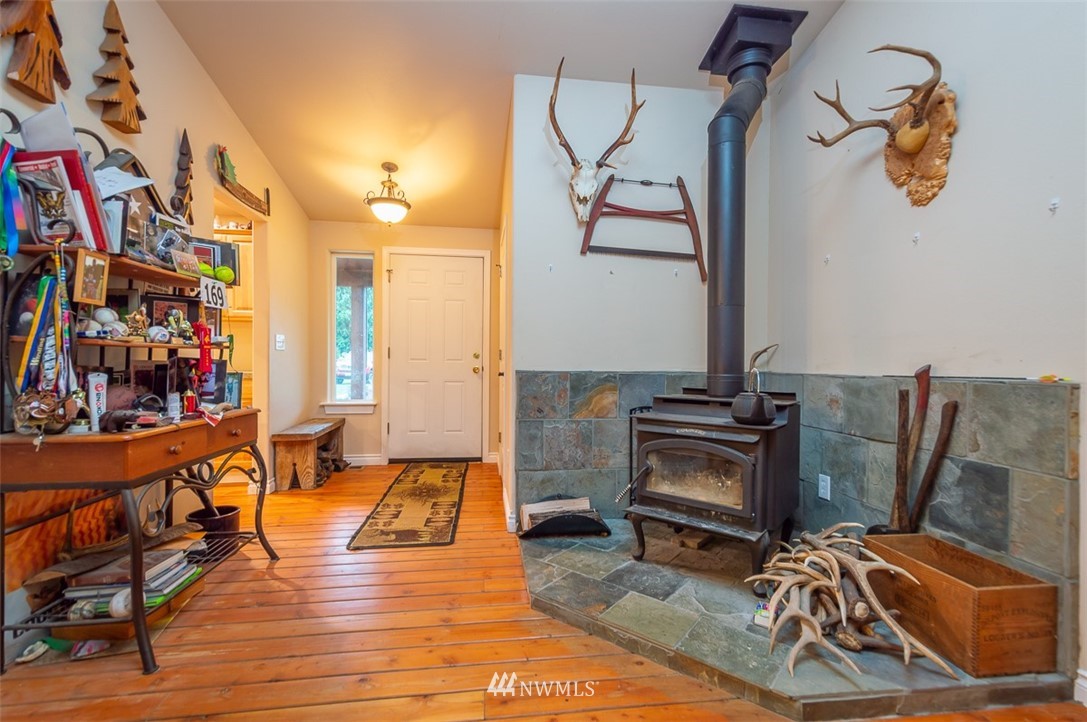 1331 Spencer Road Toledo, WA 98591 - Photo 12 of 18 Gallery Image 12