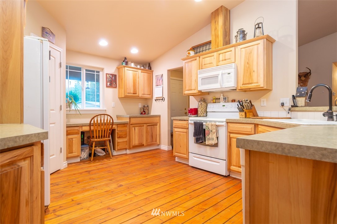 1331 Spencer Road Toledo, WA 98591 - Photo 13 of 18 Gallery Image 13