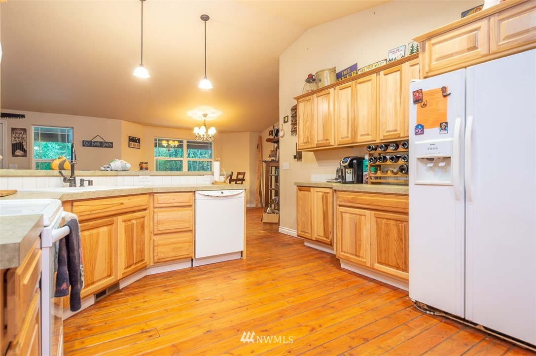 1331 Spencer Road Toledo, WA 98591 - Photo 14 of 18 Gallery Image 14