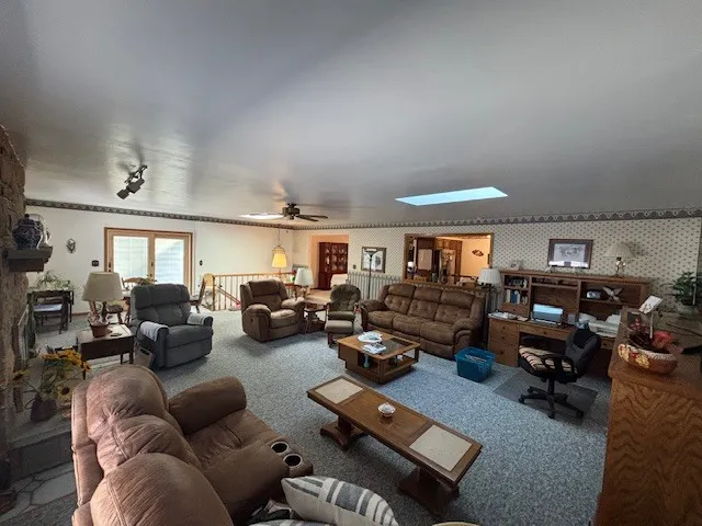 $350,000 | 151 Rose Tree Lane, Lindenhurst, IL 60046