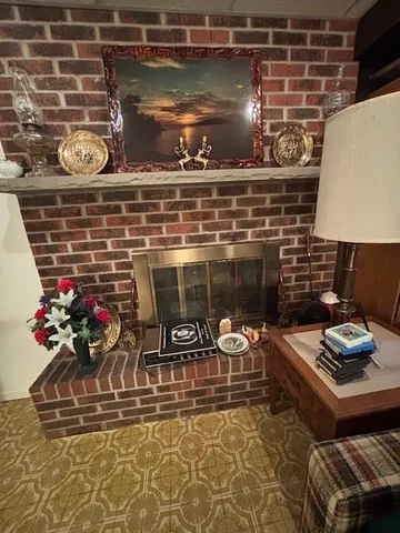 $350,000 | 151 Rose Tree Lane, Lindenhurst, IL 60046