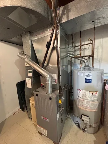 $350,000 | 151 Rose Tree Lane, Lindenhurst, IL 60046