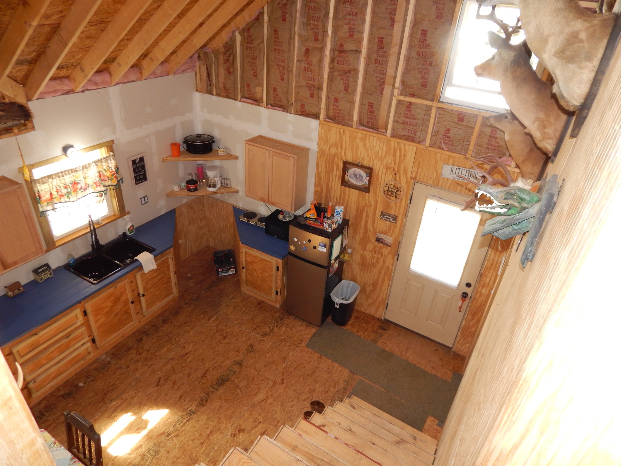 2131 Old Weatherford Creek Road Lutts, TN 38471 - Photo 25 of 64 a living room with furniture and a flat screen tv