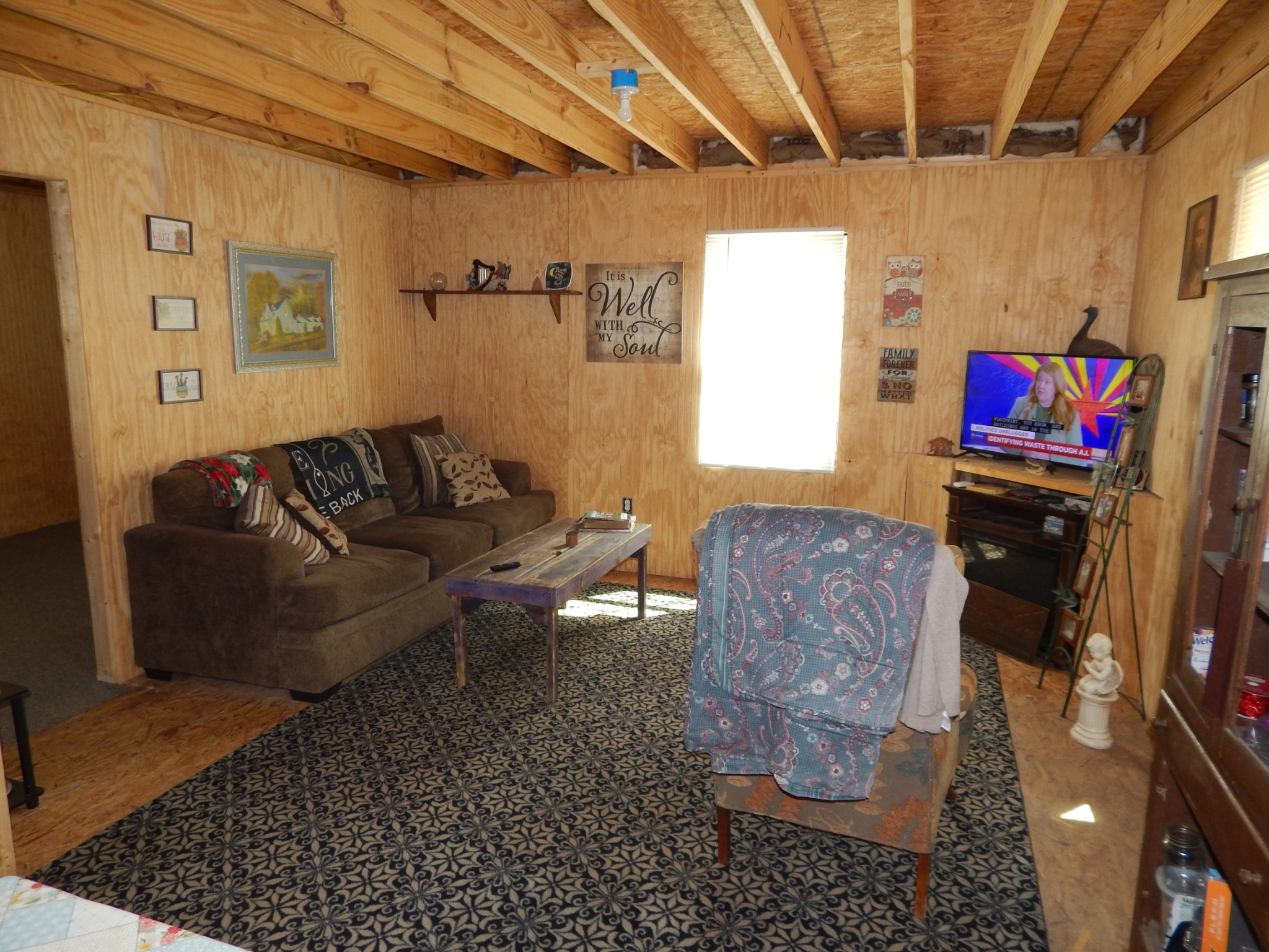 2131 Old Weatherford Creek Road Lutts, TN 38471 - Photo 6 of 64 a living room with furniture and a couch
