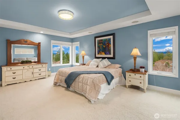 $2,795,000 | 2146 277th Avenue Southeast, Sammamish, WA 98075