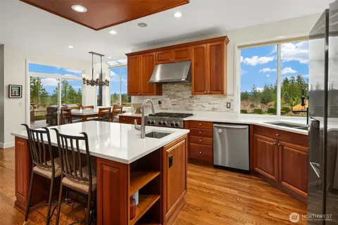 $2,795,000 | 2146 277th Avenue Southeast, Sammamish, WA 98075