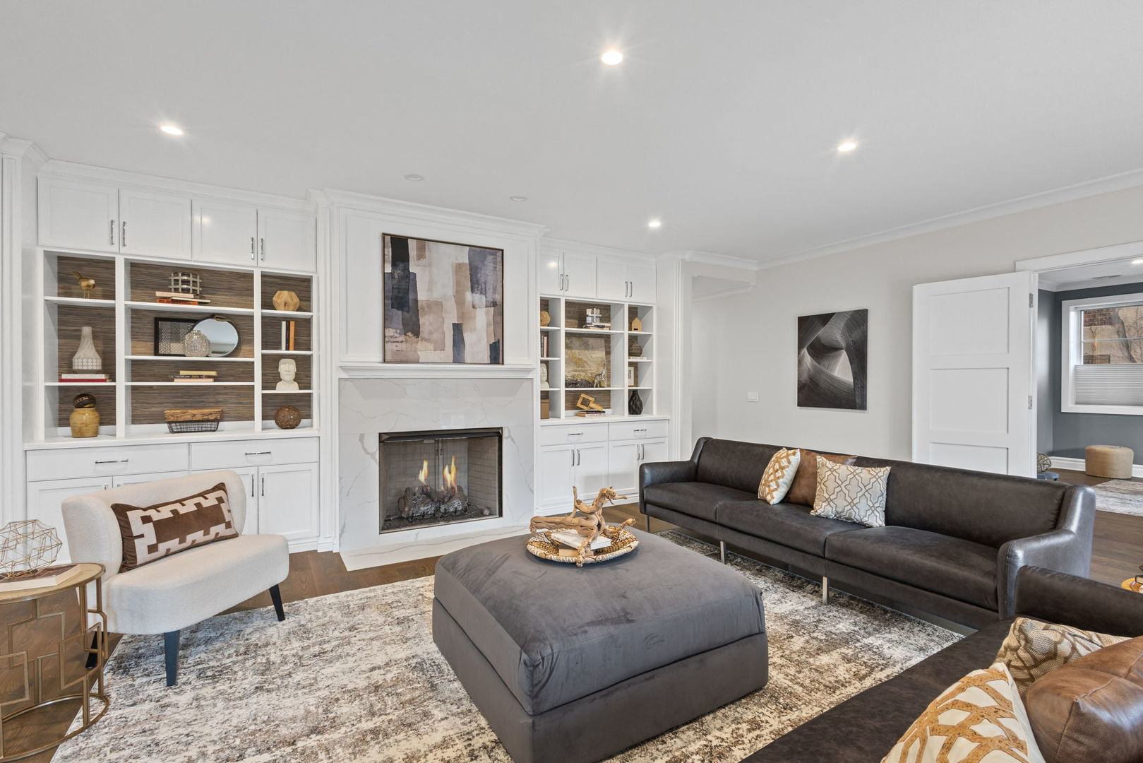 1851 North Halsted Street, Unit 2 Chicago, IL 60614 - Photo 13 of 40