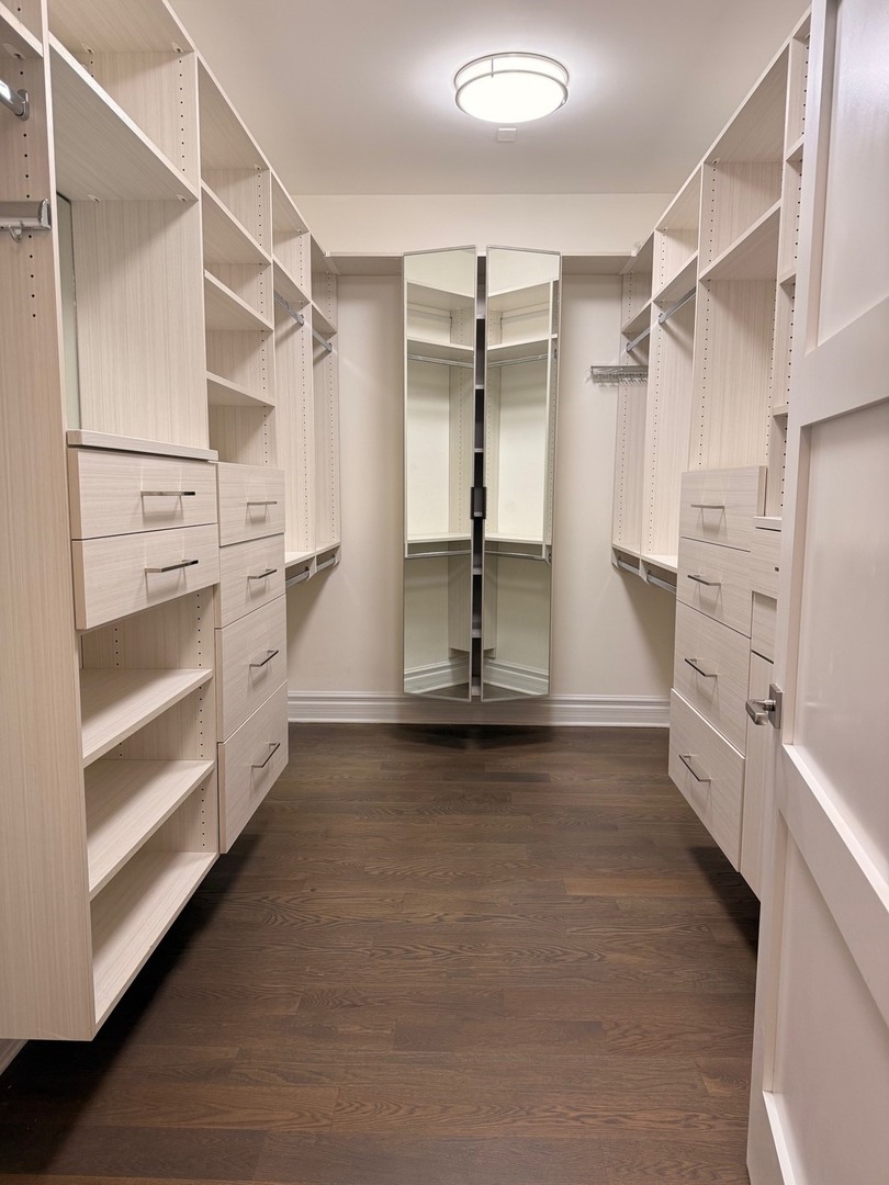 1851 North Halsted Street, Unit 2 Chicago, IL 60614 - Photo 22 of 40