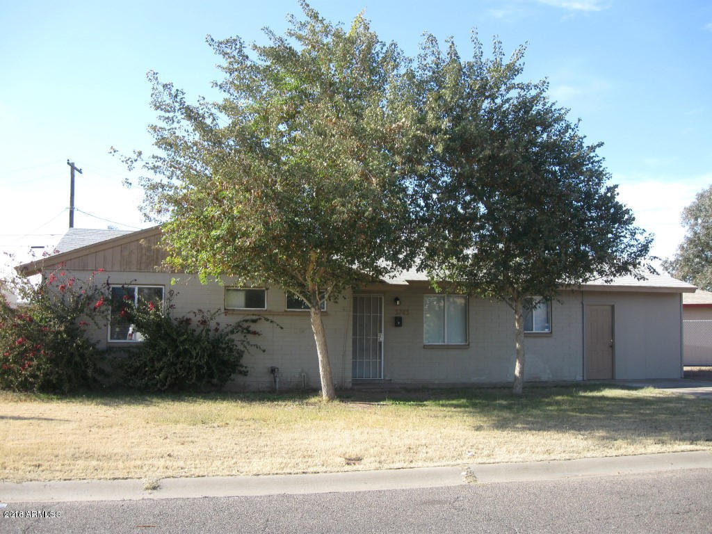 3743 West Cheery Lynn Road Phoenix, AZ 85019 - Photo 1 of 10 20150108205503882706000000-o