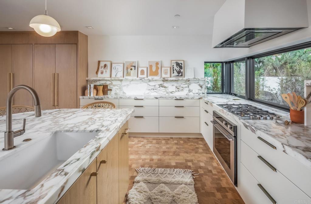 239 4th Street Encinitas, CA 92024 - Photo 12 of 31