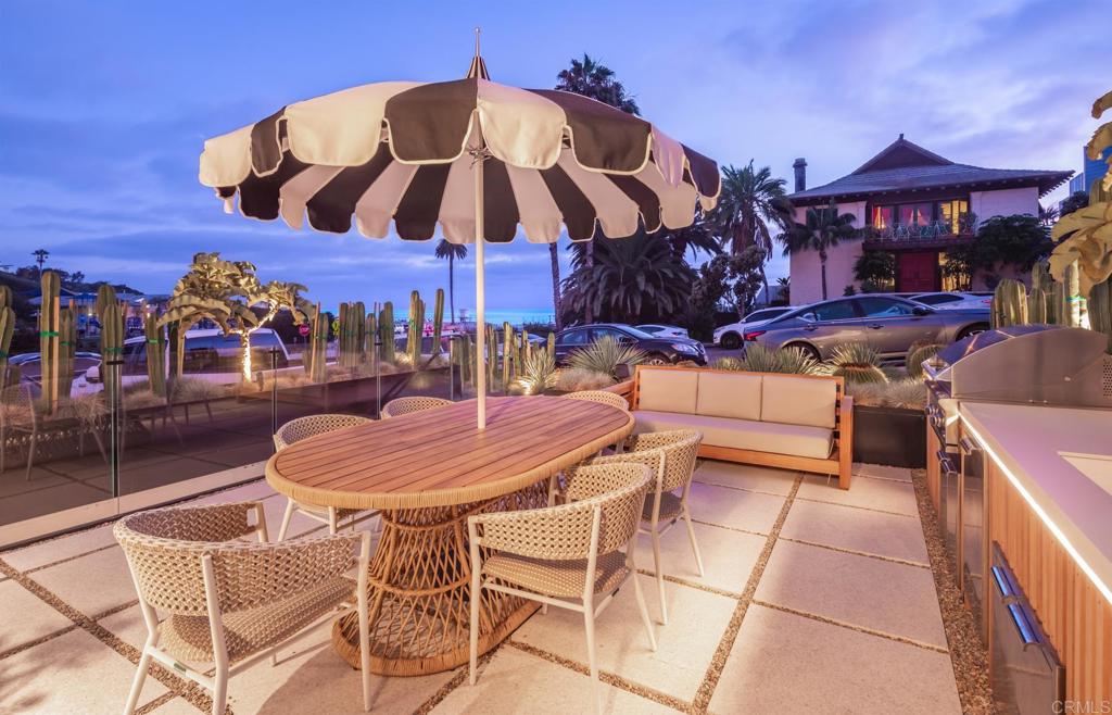 239 4th Street Encinitas, CA 92024 - Photo 6 of 31