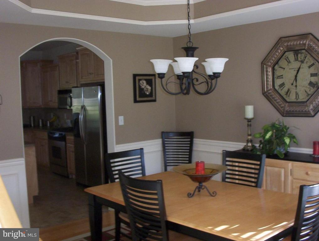 1109 Orchard Road Lititz, PA 17543 - Photo 5 of 20