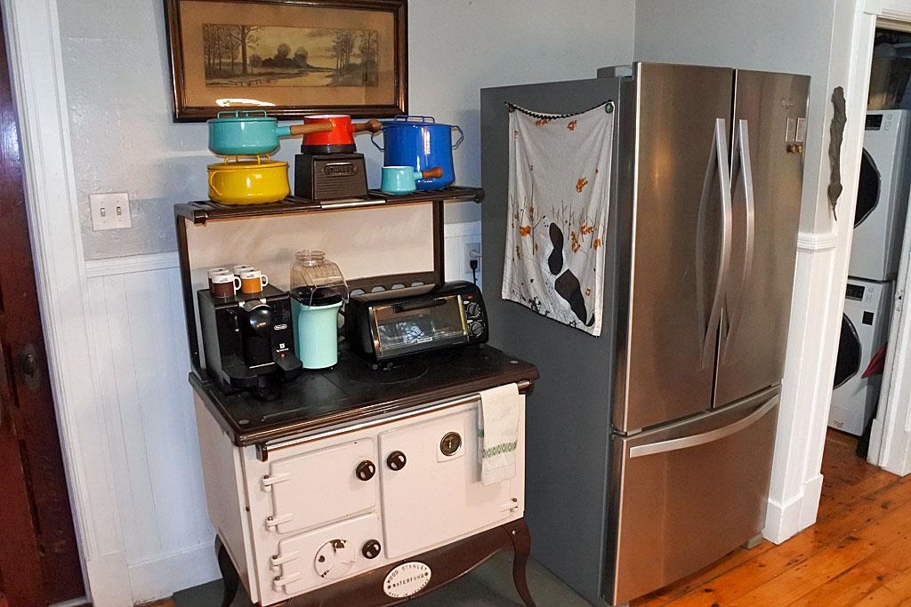 360 Beaman Street Poultney, VT 05764 - Photo 3 of 40