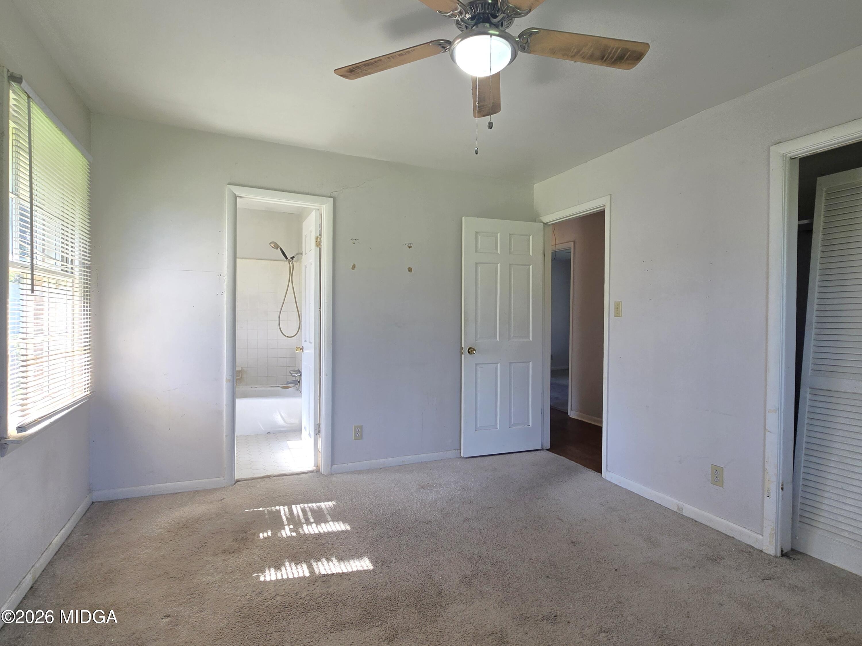 1236 Normandy Road Macon, GA 31210 - Photo 16 of 23 20260814_102442