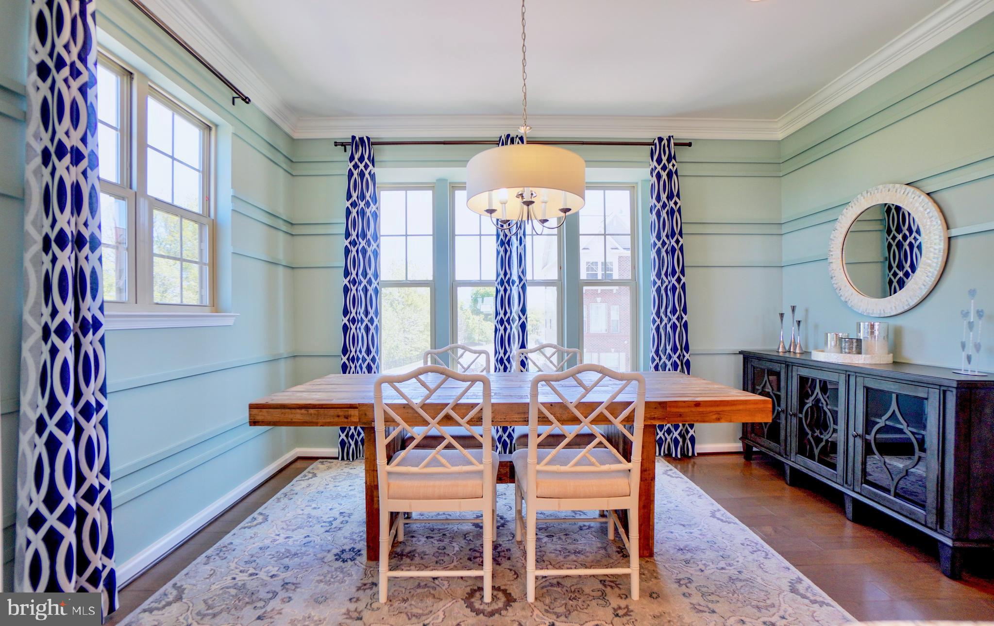 3400 Pintail Road Baltimore, MD 21222 - Photo 12 of 58 Dining room with water view