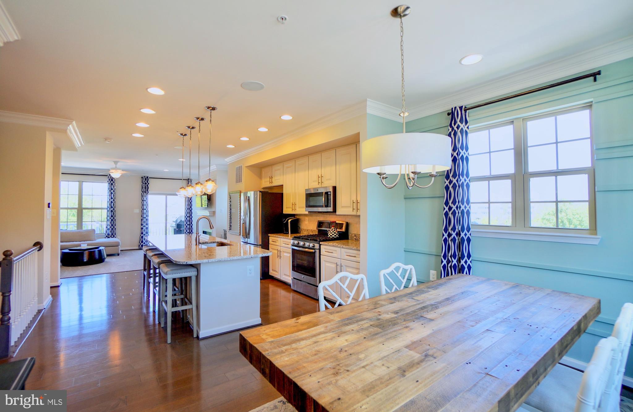 3400 Pintail Road Baltimore, MD 21222 - Photo 14 of 58 View from dining room