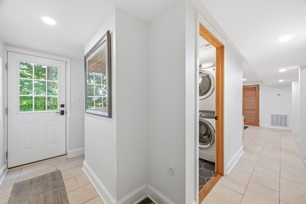 40 Sunset Hill Road Boston, MA 02132 - Photo 21 of 35 Gallery Image 21
