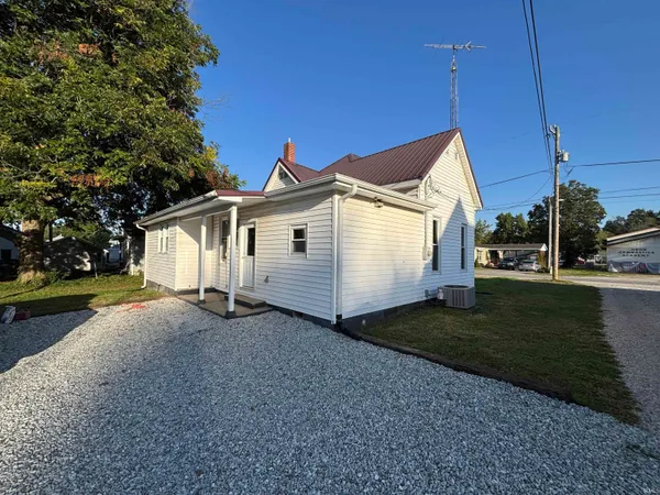 $194,900 | 107 East Race Street, Odon, IN 47562