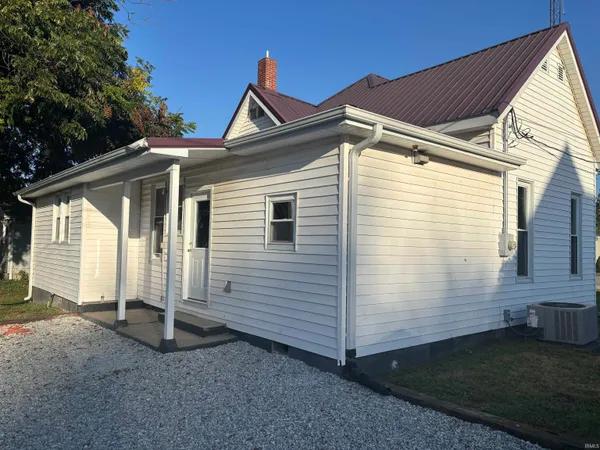 $194,900 | 107 East Race Street, Odon, IN 47562
