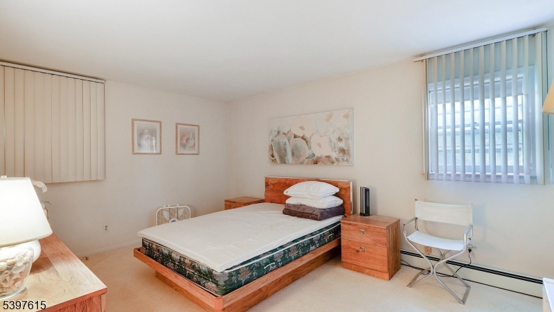 125 Mountainview Road Warren, NJ 07059 - Photo 27 of 39