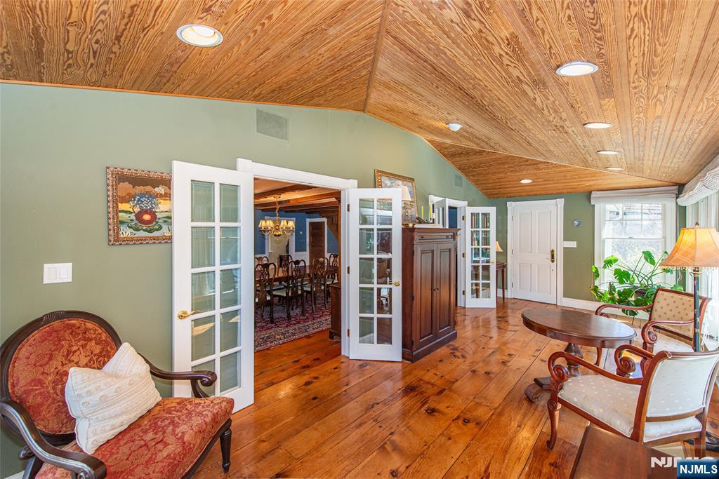 376 Lafayette Road Harrington Park, NJ 07640 - Photo 20 of 50