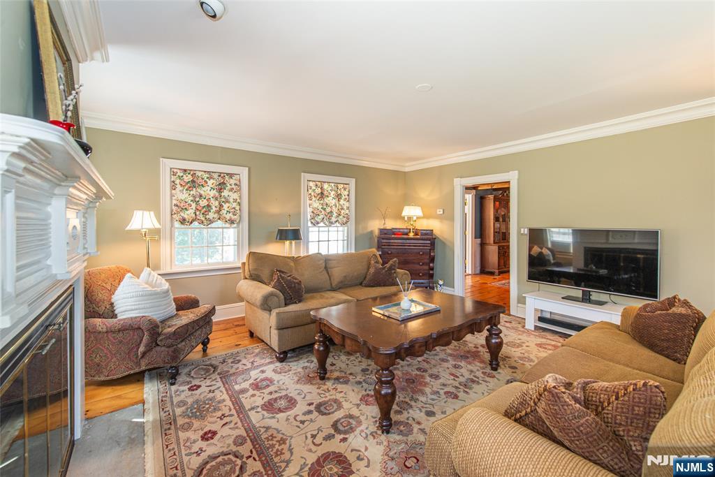 376 Lafayette Road Harrington Park, NJ 07640 - Photo 28 of 50