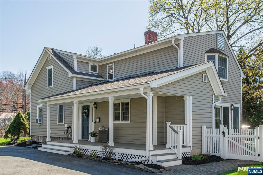 376 Lafayette Road Harrington Park, NJ 07640 - Photo 3 of 50