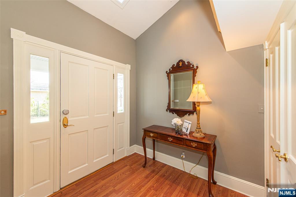376 Lafayette Road Harrington Park, NJ 07640 - Photo 5 of 50