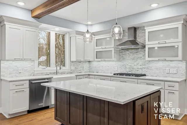 $1,100,000 | 7787 South Gracemoor Court Southeast, Alto, MI 49302